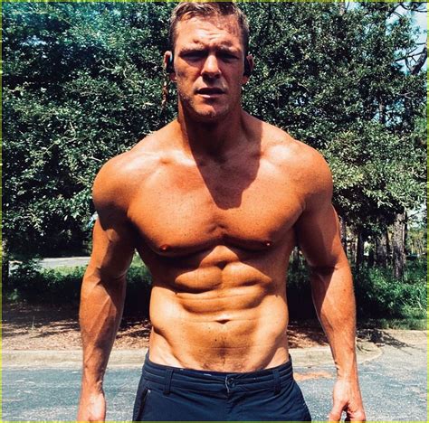 Alan Ritchson